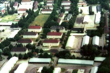 Luftbild Kaserne von Westen