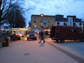 Abendstimmung auf dem Wochenmarkt