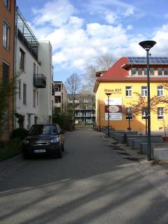 Heinrich-Mann-Strasse und Haus 037