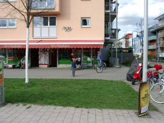 Quartiersladen Vaubanallee 18