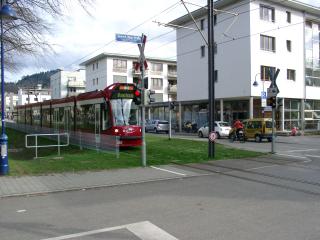 Straßenbahn Linie 3 auf der Vaubanallee