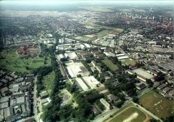 Luftbild Vauban und Freiburg von Osten