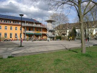 Marktplatz und Haus 037 Südseite