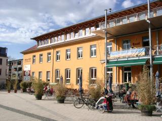 Stadtteilzentrum Haus 037 Südseite