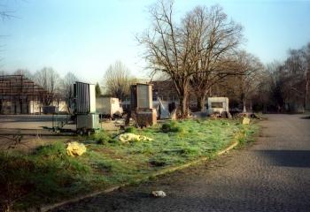 Toilettenwagen in der Abendsonne